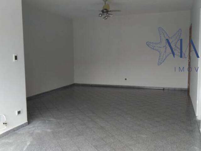 Apartamento para Venda em Santos - 2