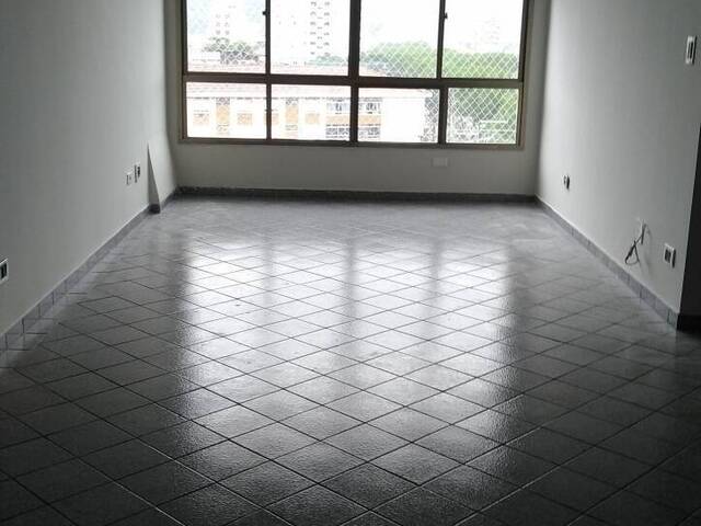 Apartamento para Venda em Santos - 3