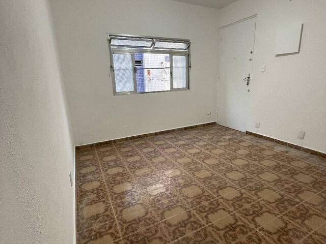 #3266 - Apartamento para Locação em Santos - SP