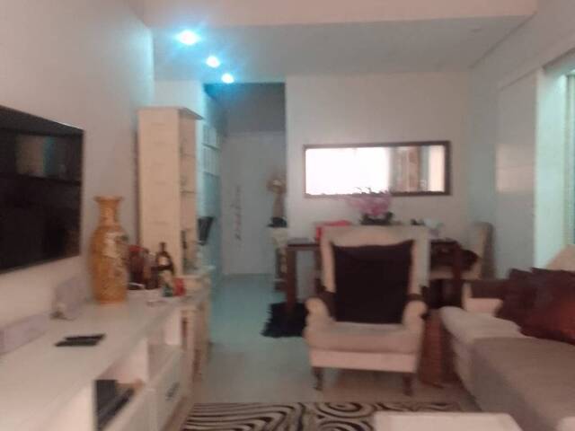 #3041 - Apartamento para Venda em Santos - SP