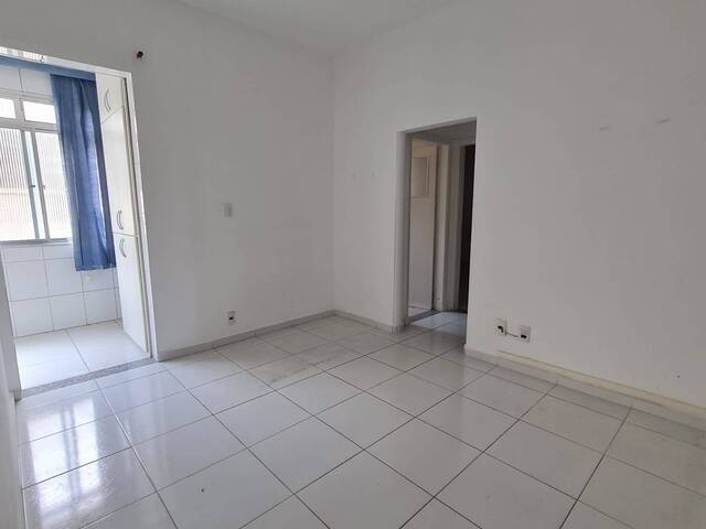 #3031 - Apartamento para Locação em Santos - SP - 2