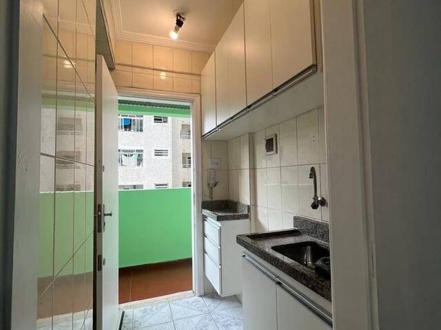 #3178 - Apartamento para Locação em Santos - SP - 3