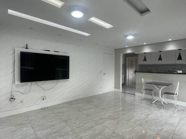 #3245 - Apartamento para Locação em Santos - SP - 3
