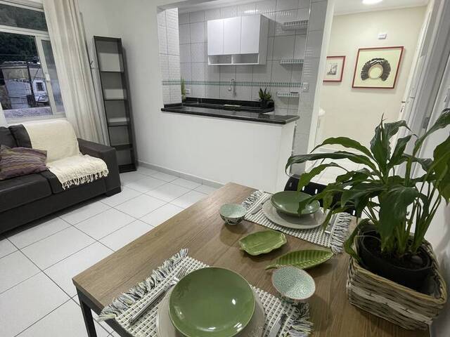 #3246 - Apartamento para Venda em São Vicente - SP - 2