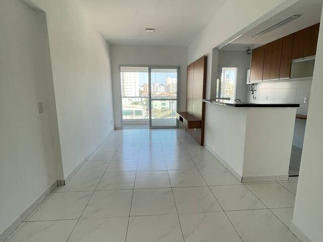 #3249 - Apartamento para Locação em Santos - SP