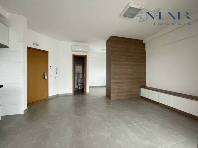 #3252 - Apartamento para Locação em Santos - SP