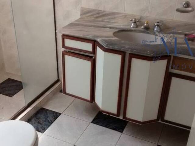 #2271 - Apartamento para Locação em Santos - SP