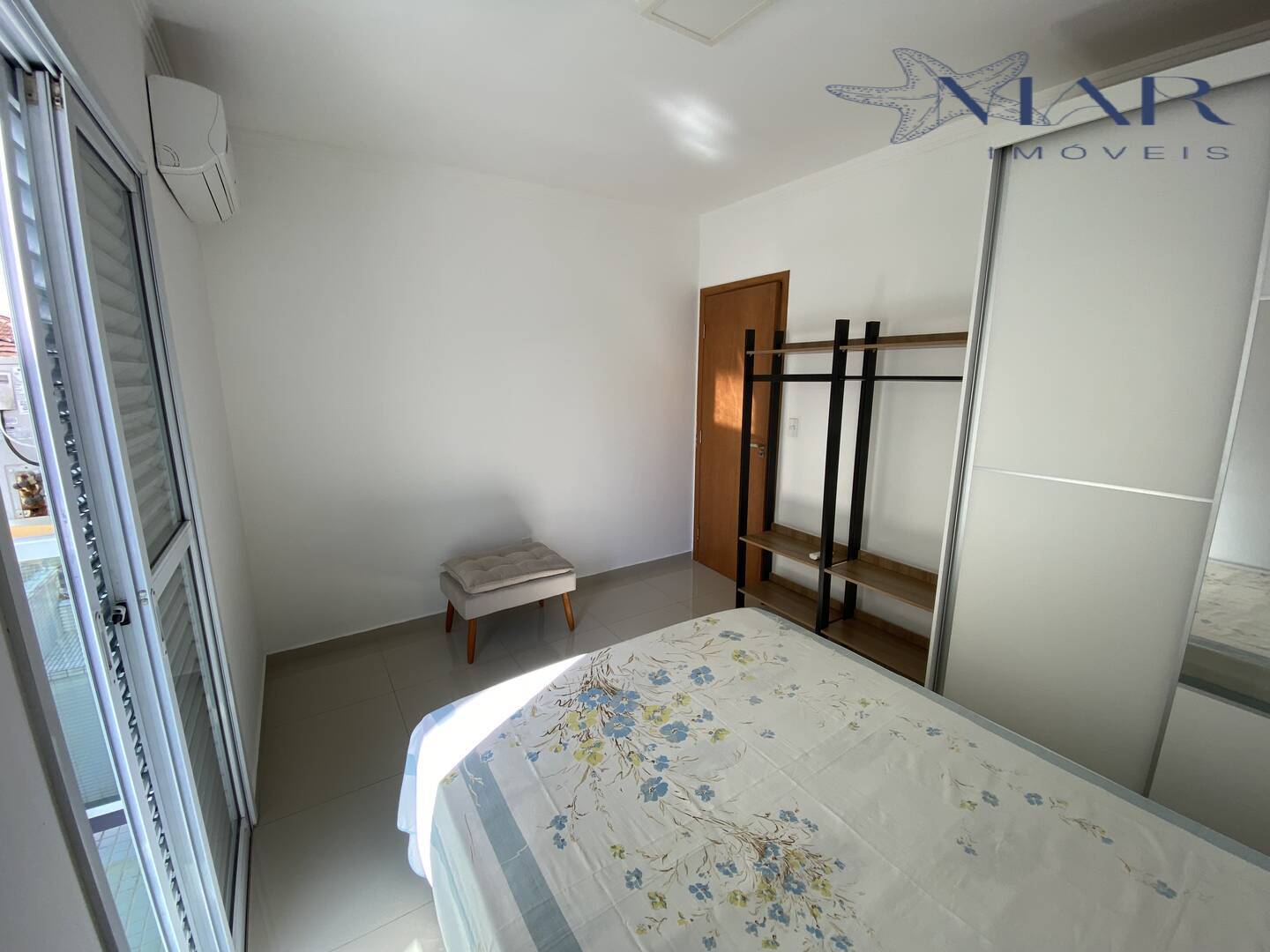 Apartamento para alugar com 1 quarto, 60m² - Foto 12