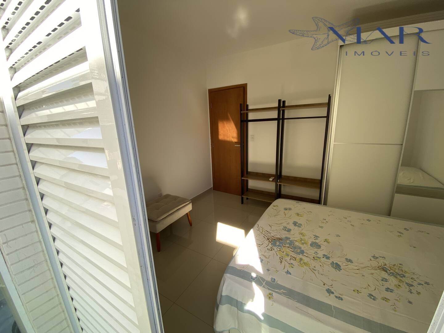 Apartamento para alugar com 1 quarto, 60m² - Foto 11